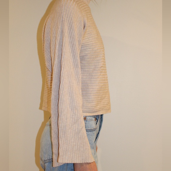 Pink rose long sleeve sweater/lounge shirt - Picture 3 of 4